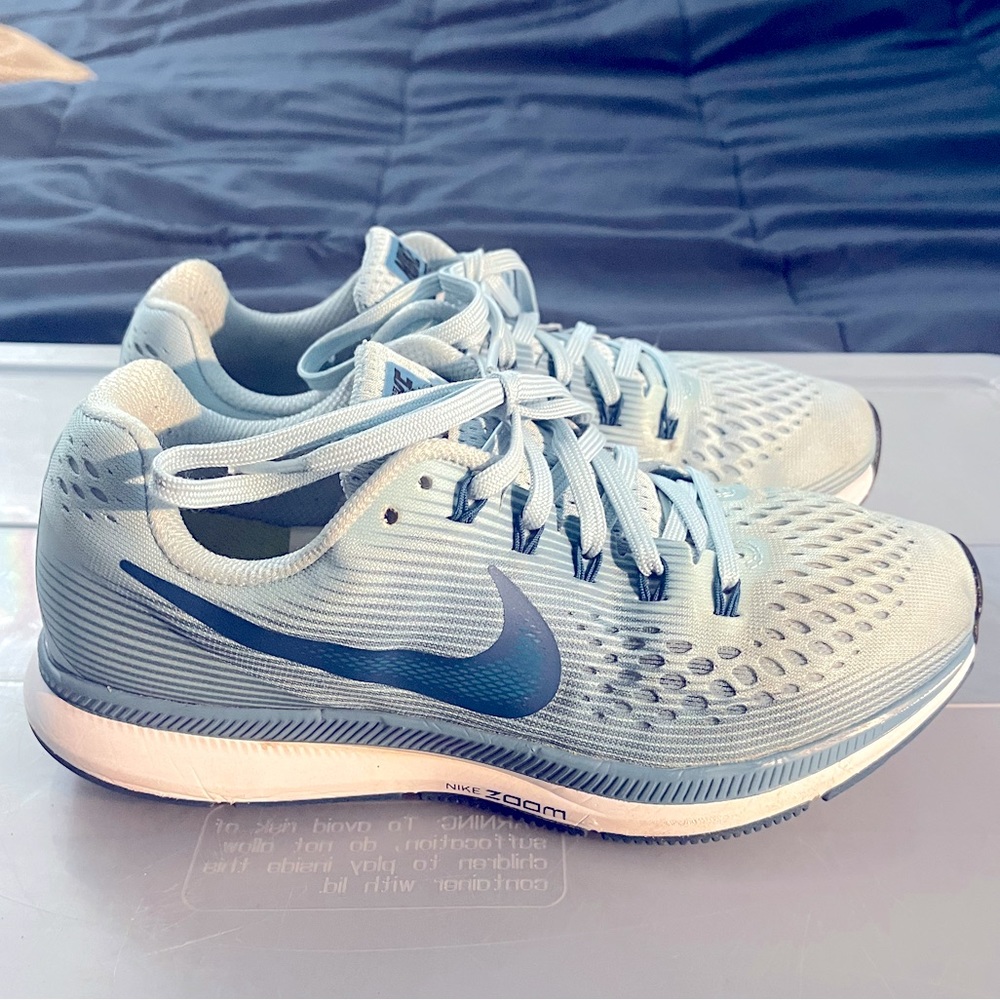 Nike Air Zoom Pegasus 34 Women's Size 6.5 Green Running Shoes GOOD Condition